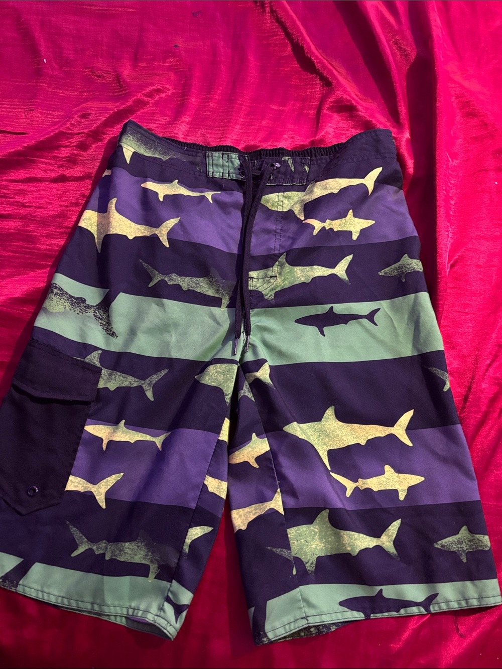 Men's Gray & Green Shark-Print Swim / Board Shorts